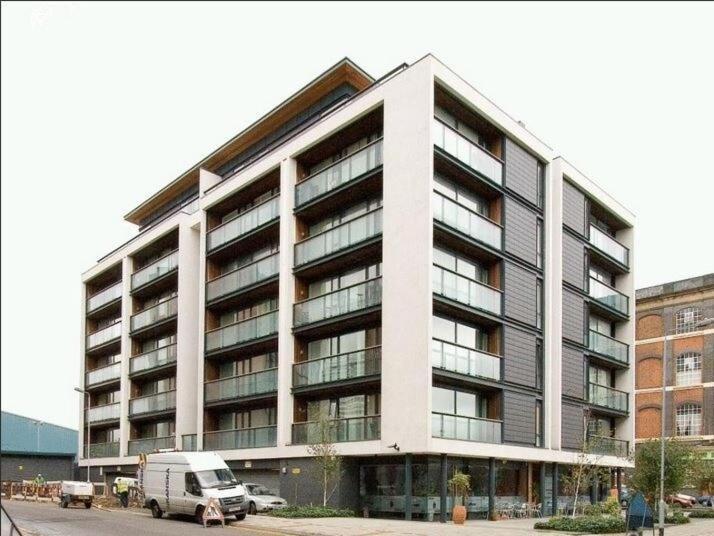 2Bed Stratford Apt With Easy Access To Central London, O2, Excel, Parking Nearby Luaran gambar